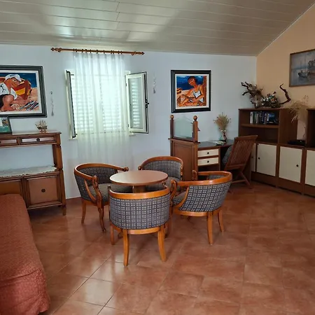 Apartment Family Dominkovic Lopud