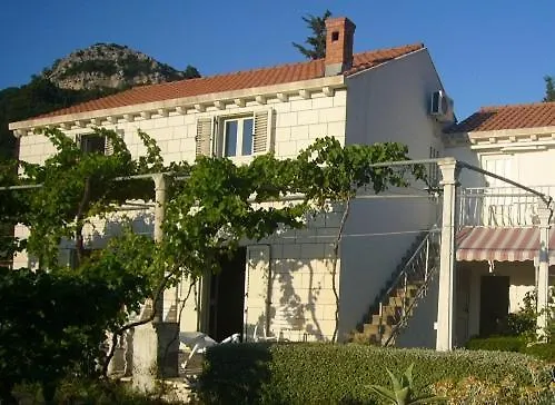 Family Dominkovic 아파트 *